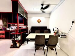 Blk 448 Hougang Avenue 10 (Hougang), HDB 4 Rooms #588049361